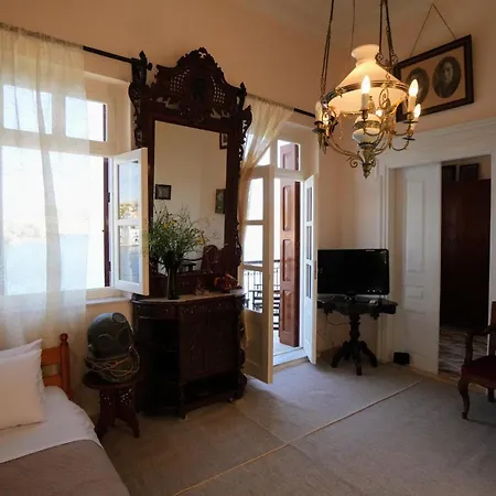 Foteini's Place By The Sea 锡米